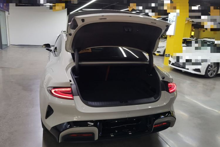 Used Xiaomi Auto SU7 2024 Four-Wheel Drive Ultra-Long Range Advanced Intelligent Driving Max Edition Trunk