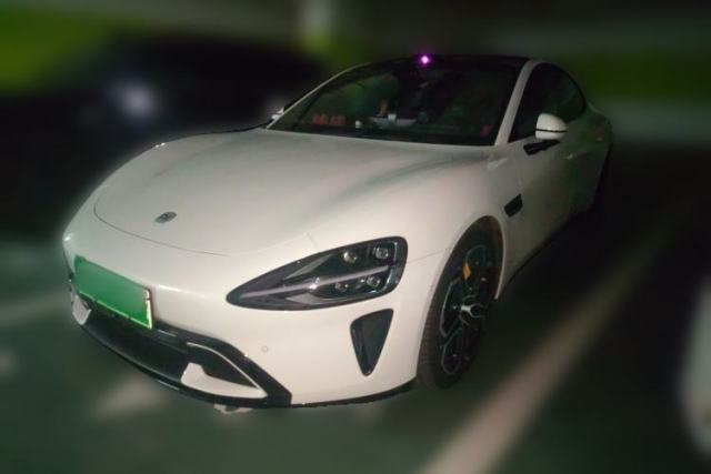 Used Xiaomi Auto SU7 2024 Four-Wheel Drive Ultra-Long Range Advanced Intelligent Driving Max Edition