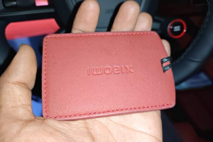 Used Xiaomi Auto SU7 2024 Rear-Drive Standard Founder Edition Vehicle Key
