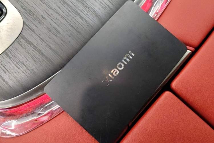 Used Xiaomi Auto SU7 2024 Four-Wheel Drive Ultra-Long Range Advanced Intelligent Driving Max Edition Vehicle Key