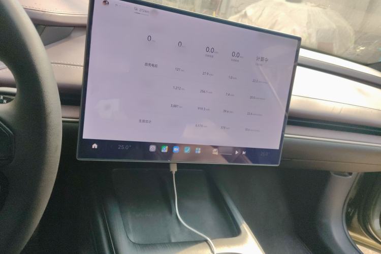 Used Xiaomi Auto SU7 2024 Four-Wheel Drive Ultra-Long Range Advanced Intelligent Driving Max Edition Audio And AC Panel