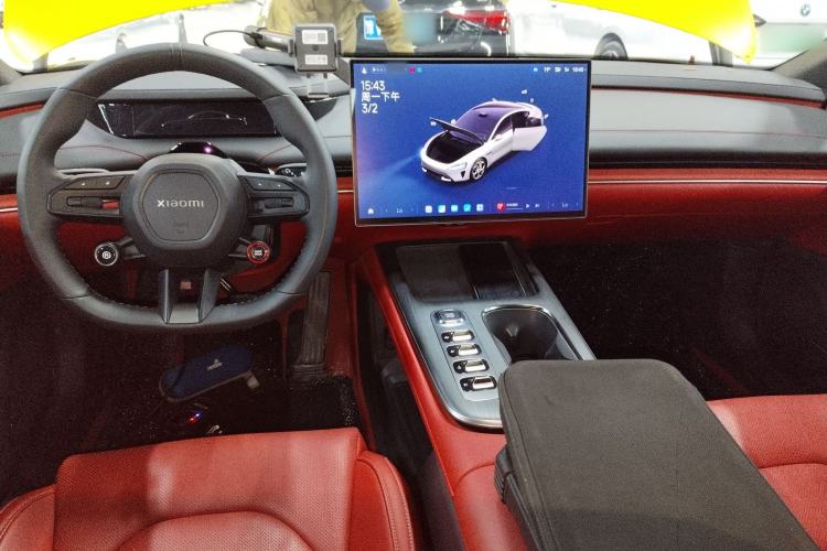 Used Xiaomi Auto SU7 2024 Rear-Drive Ultra-Long Range Advanced Pro-Level Intelligent Driving Version Center Console