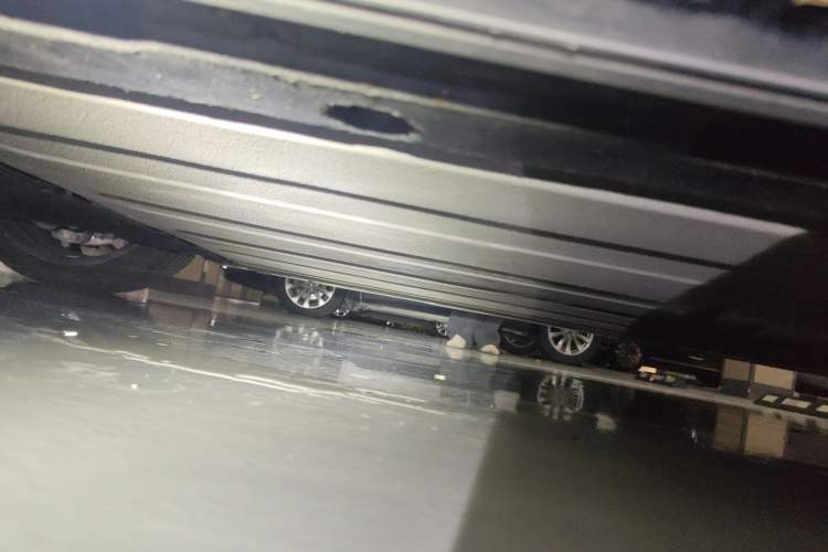 Used Xiaomi Auto SU7 2024 Rear-Drive Long-Range Intelligent Driving Version Chassis Front Left