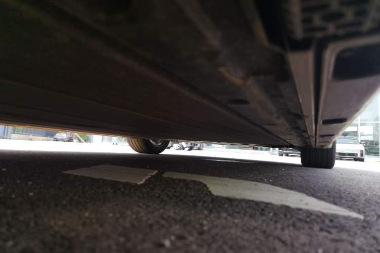 Used Xiaomi Auto SU7 2024 Rear-Drive Long-Range Intelligent Driving Version Chassis Rear Right