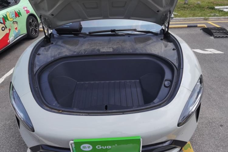 Used Xiaomi Auto SU7 2024 Rear-Drive Long-Range Intelligent Driving Version Engine Bay