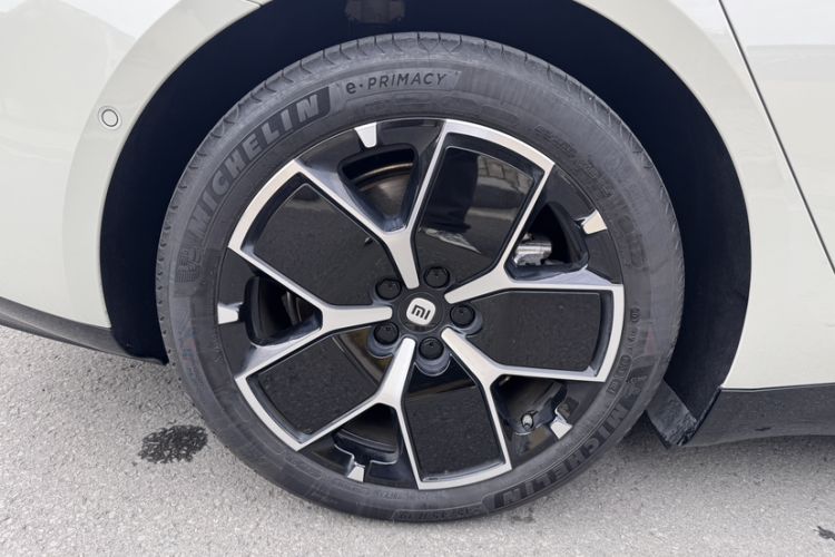 Used Xiaomi Auto SU7 2024 Rear-Drive Long-Range Intelligent Driving Version Exterior 1