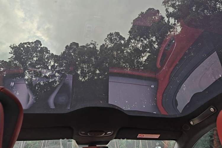 Used Xiaomi Auto SU7 2024 Four-Wheel Drive Ultra-Long Range Advanced Intelligent Driving Max Edition Headliner