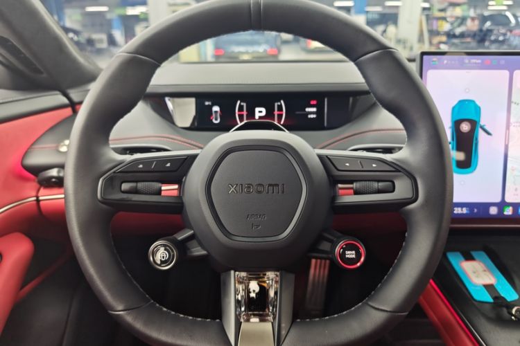 Used Xiaomi Auto SU7 2024 Four-Wheel Drive Ultra-Long Range Advanced Intelligent Driving Max Edition Interior 1