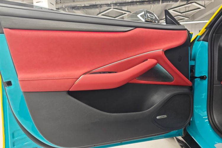 Used Xiaomi Auto SU7 2024 Four-Wheel Drive Ultra-Long Range Advanced Intelligent Driving Max Edition Interior 4