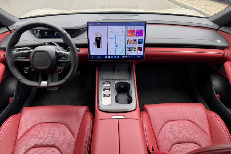 Used Xiaomi Auto SU7 2024 Rear-Drive Long-Range Intelligent Driving Version Interior 5