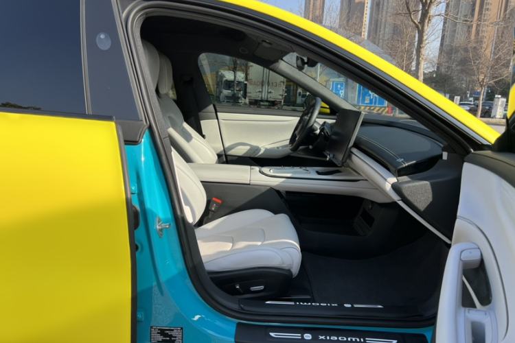 Used Xiaomi Auto SU7 2024 Rear-Drive Long-Range Intelligent Driving Version Interior 7