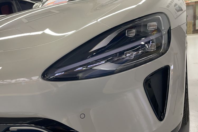 Used Xiaomi Auto SU7 2024 Four-Wheel Drive Ultra-Long Range Advanced Intelligent Driving Max Edition Left Front Headlight