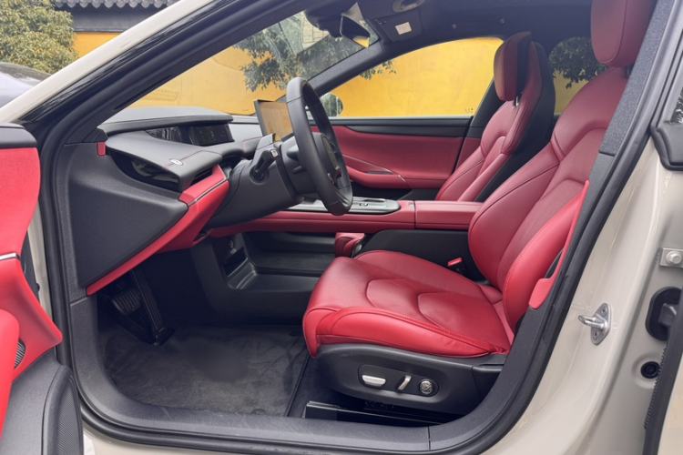 Used Xiaomi Auto SU7 2024 Rear-Drive Long-Range Intelligent Driving Version Left Front Seat