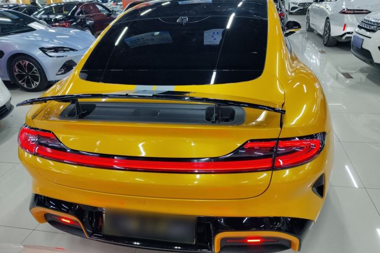 Used Xiaomi Auto SU7 2024 Rear-Drive Ultra-Long Range Advanced Pro-Level Intelligent Driving Version Rear