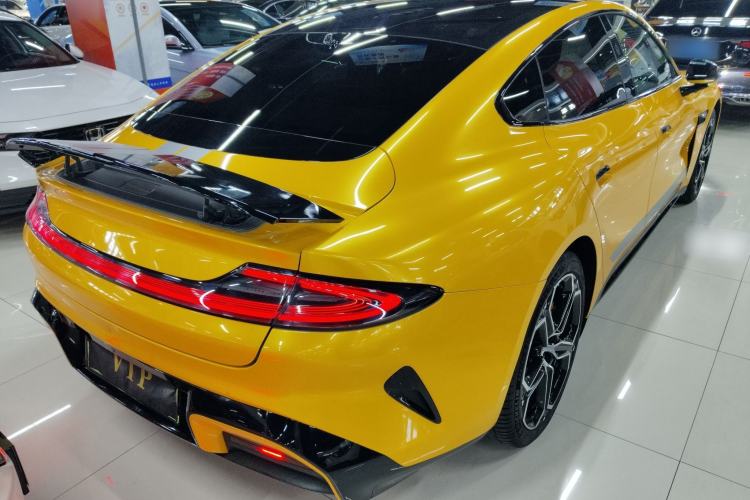 Used Xiaomi Auto SU7 2024 Rear-Drive Ultra-Long Range Advanced Pro-Level Intelligent Driving Version Rear Right 45 Deg