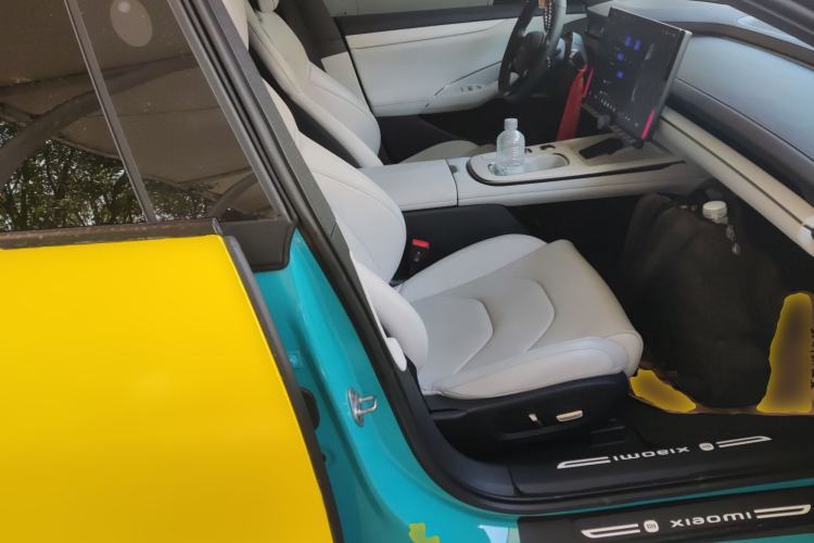 Used Xiaomi Auto SU7 2024 Rear-Drive Long-Range Intelligent Driving Version Right Front Seat