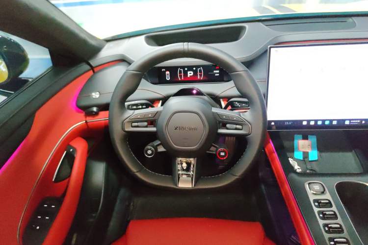 Used Xiaomi Auto SU7 2024 Four-Wheel Drive Ultra-Long Range Advanced Intelligent Driving Max Edition Steering Wheel
