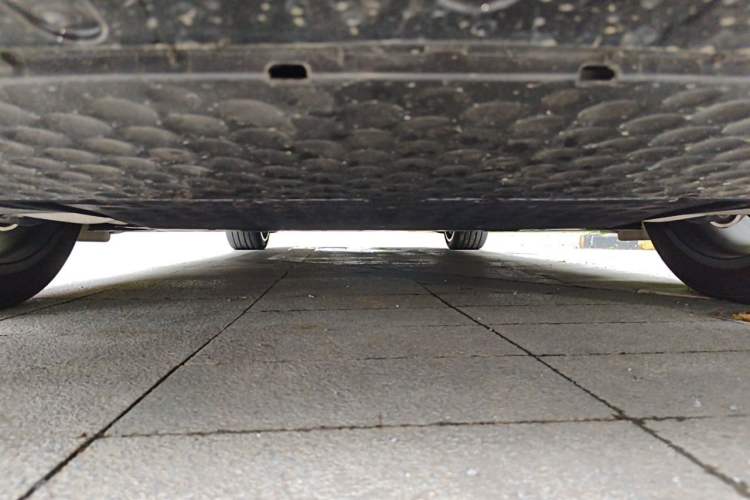 Used Xiaomi Auto SU7 2026 Model Standard Edition Chassis Rear