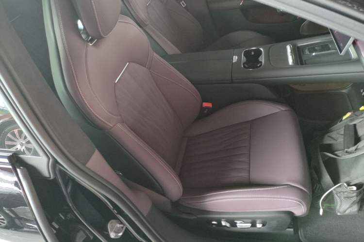 Used Xiaomi Auto SU7 2026 Model Max Right Front Seat