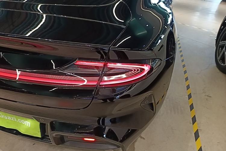 Used Xiaomi Auto SU7 2026 Model Max Right Rear Taillight