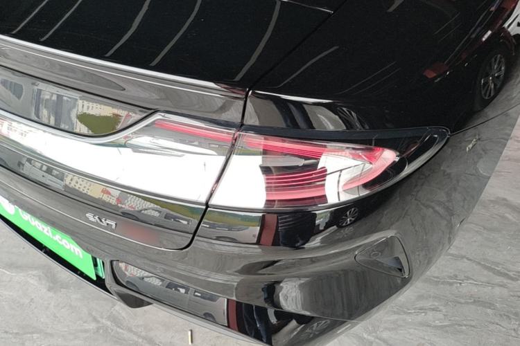 Used Xiaomi Auto SU7 2026 Model Max Right Rear Taillight