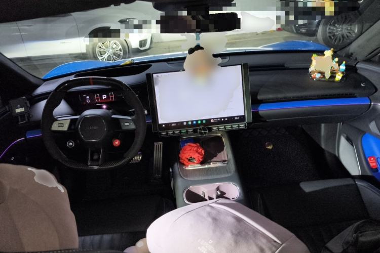 Used Xiaomi Auto SU7 2026 Model Max Center Console