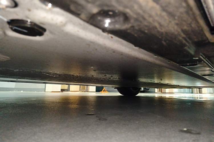 Used Xiaomi Auto SU7 2026 Model Standard Edition Chassis Front Left