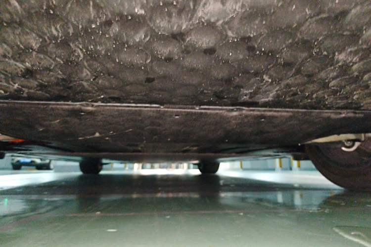 Used Xiaomi Auto SU7 2026 Model Standard Edition Chassis Rear