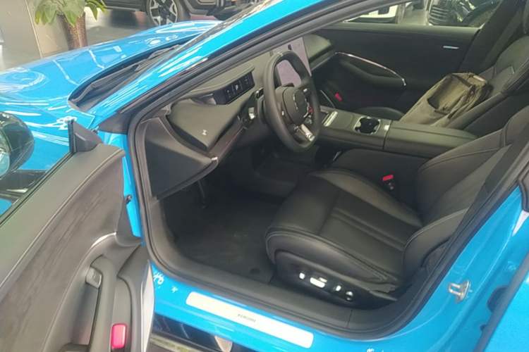 Used Xiaomi Auto SU7 2026 Model Standard Edition Driver Seat