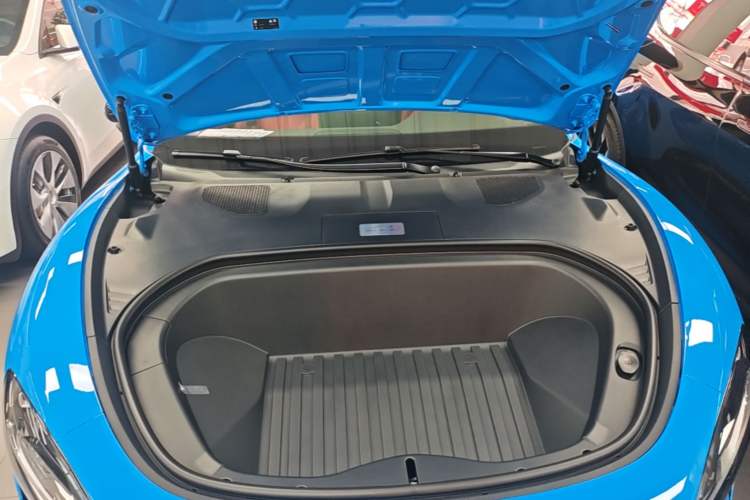 Used Xiaomi Auto SU7 2026 Model Standard Edition Engine Bay