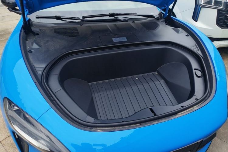 Used Xiaomi Auto SU7 2026 Model Standard Edition Engine Bay