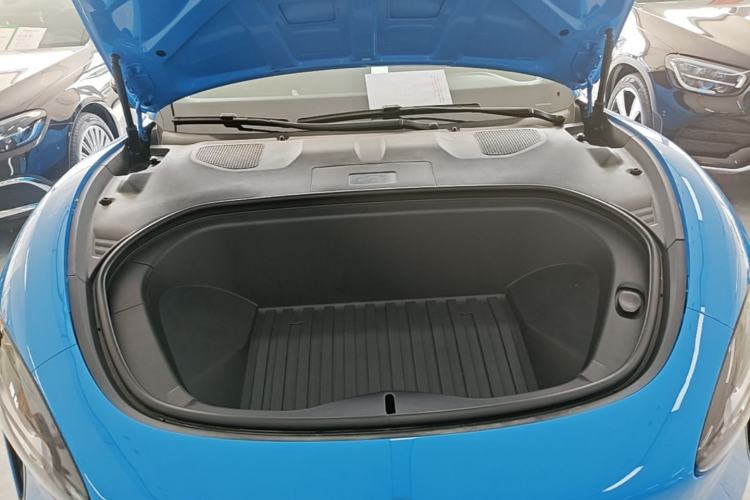 Used Xiaomi Auto SU7 2026 Model Standard Edition Engine Bay