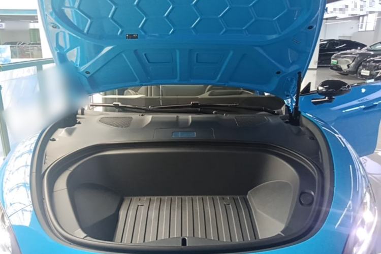 Used Xiaomi Auto SU7 2026 Model Pro Engine Bay