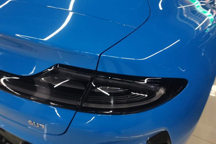 Used Xiaomi Auto SU7 2026 Model Standard Edition Exterior 3