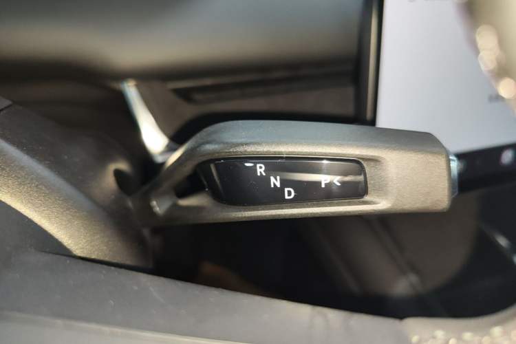 Used Xiaomi Auto SU7 2026 Model Pro Gear Lever