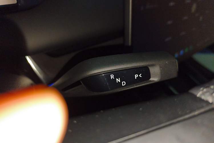 Used Xiaomi Auto SU7 2026 Model Standard Edition Gear Lever