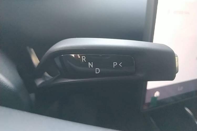 Used Xiaomi Auto SU7 2026 Model Pro Gear Lever