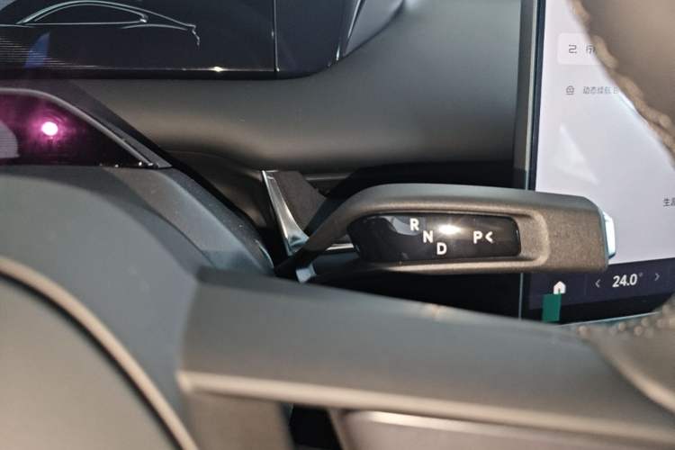 Used Xiaomi Auto SU7 2026 Model Pro Gear Lever