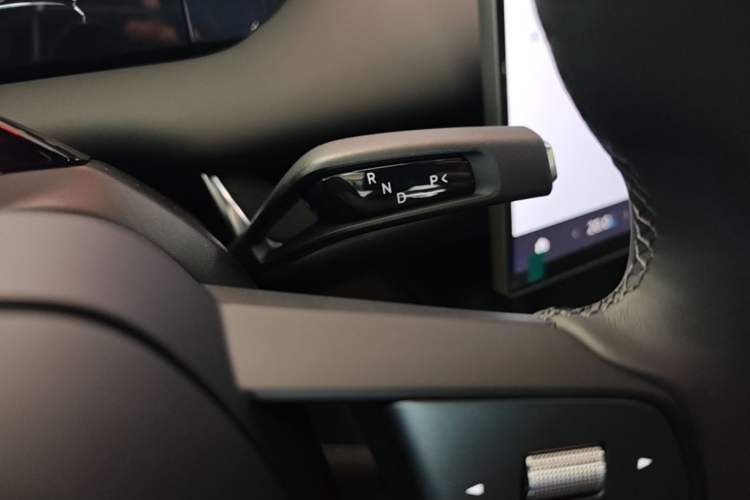 Used Xiaomi Auto SU7 2026 Model Pro Gear Lever