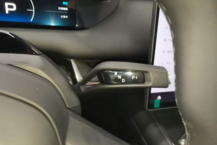 Used Xiaomi Auto SU7 2026 Model Standard Edition Gear Lever
