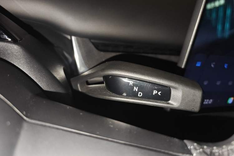 Used Xiaomi Auto SU7 2026 Model Standard Edition Gear Lever