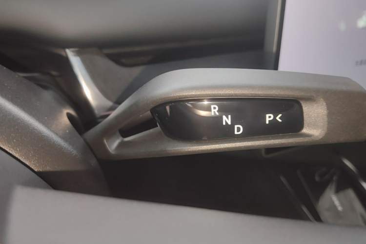 Used Xiaomi Auto SU7 2026 Model Pro Gear Lever