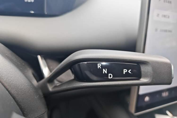 Used Xiaomi Auto SU7 2026 Model Pro Gear Lever