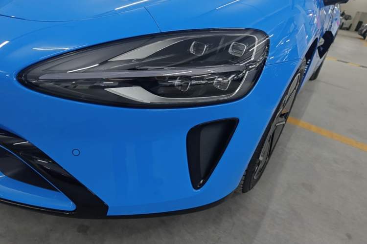 Used Xiaomi Auto SU7 2026 Model Standard Edition Left Front Headlight
