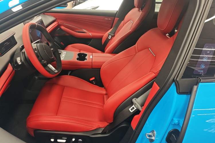 Used Xiaomi Auto SU7 2026 Model Standard Edition Left Front Seat