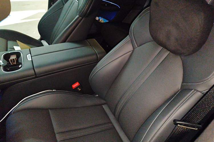 Used Xiaomi Auto SU7 2026 Model Standard Edition Left Front Seat