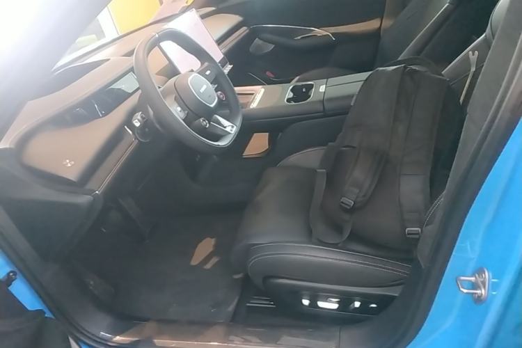 Used Xiaomi Auto SU7 2026 Model Standard Edition Left Front Seat