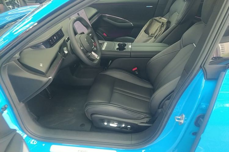 Used Xiaomi Auto SU7 2026 Model Standard Edition Left Front Seat
