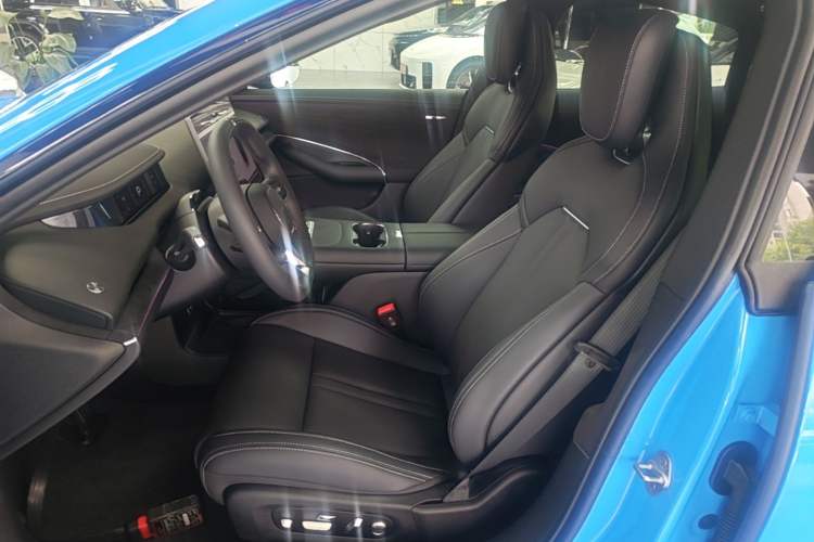 Used Xiaomi Auto SU7 2026 Model Standard Edition Left Front Seat