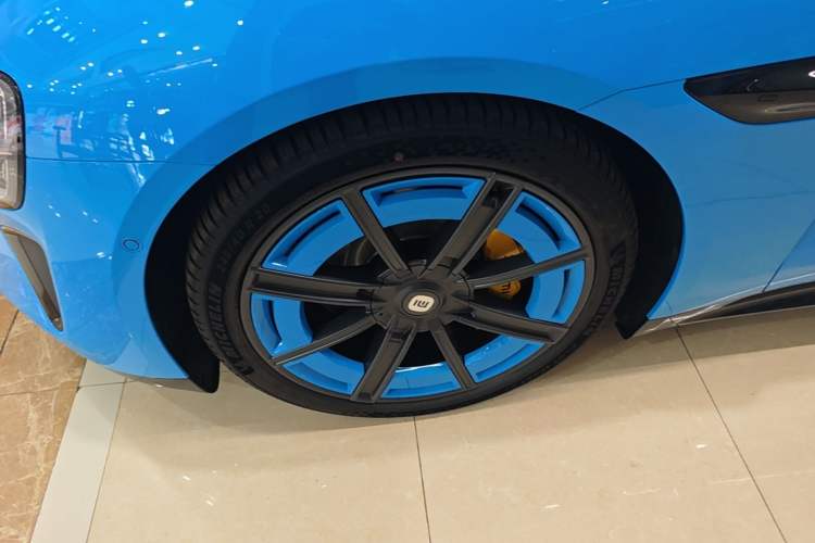 Used Xiaomi Auto SU7 2026 Model Pro Left Front Wheel Hub